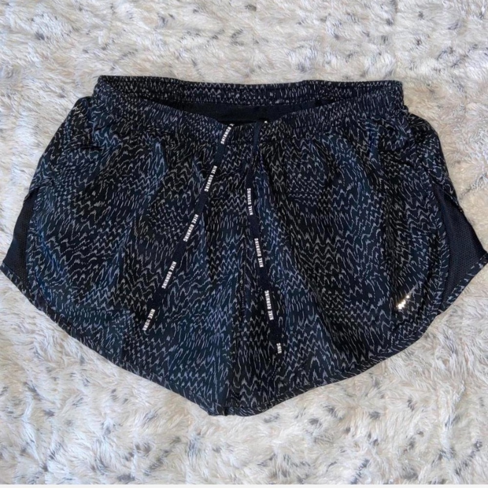 Women's nike running Shorts